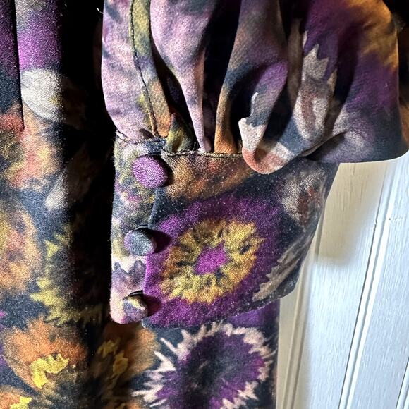 Slate & Willow Square Neck Long Sleeve Floral Dress - Picture 7 of 9